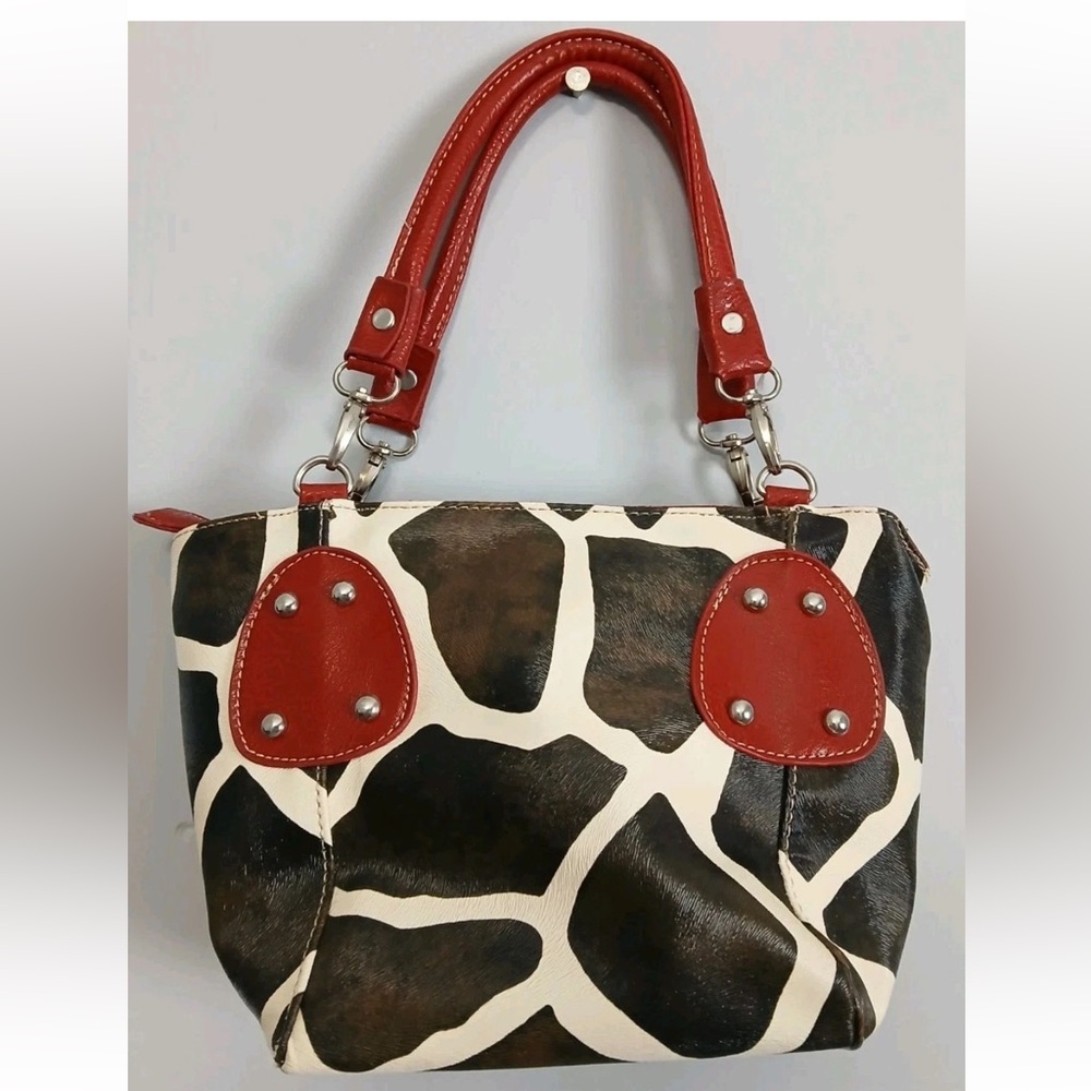 Giraffe print women’s hand purse 8x12